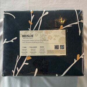Bedsure Navy and White Duvet Cover Set
